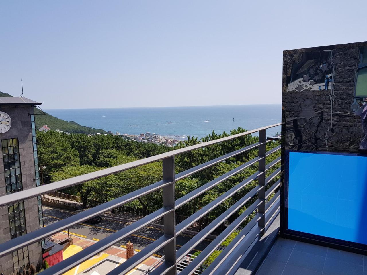 Suntree Hotel Busan Exterior photo