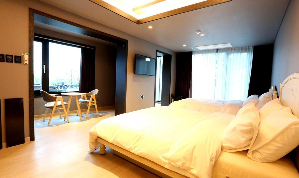 Suntree Hotel Busan Exterior photo