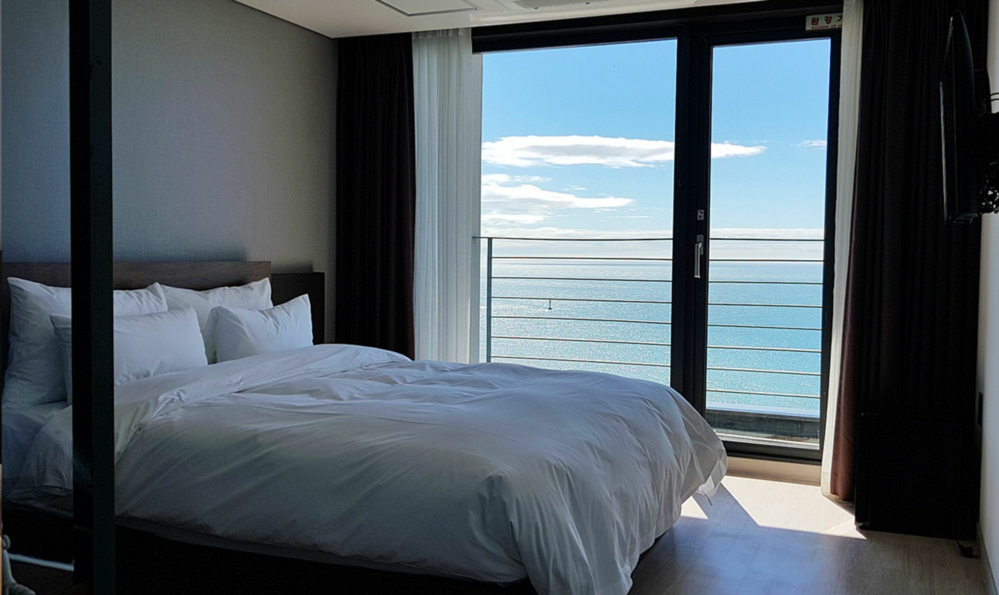 Suntree Hotel Busan Exterior photo